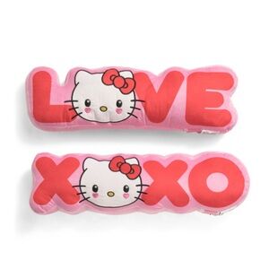 Set Of 2 Hello Kitty Pink And Red Love Xoxo Decorative Pillows Made By Sanrio.
